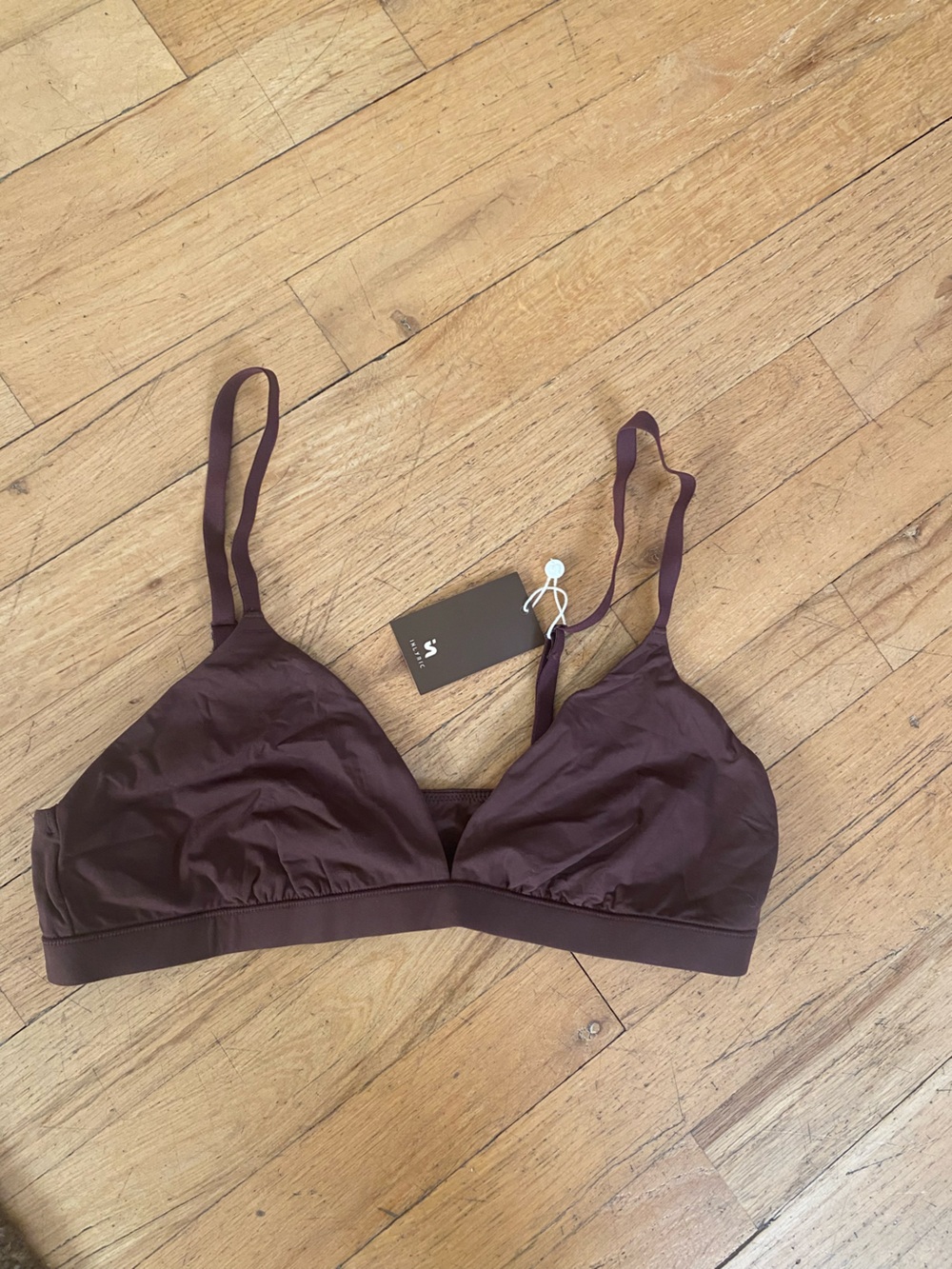 Triangle bralette size medium. NWT!!